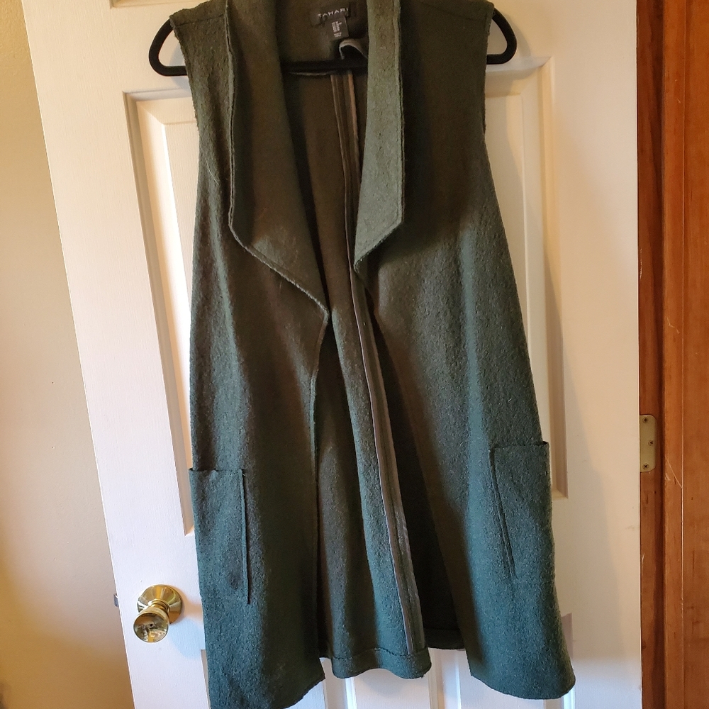 Tahari green vest